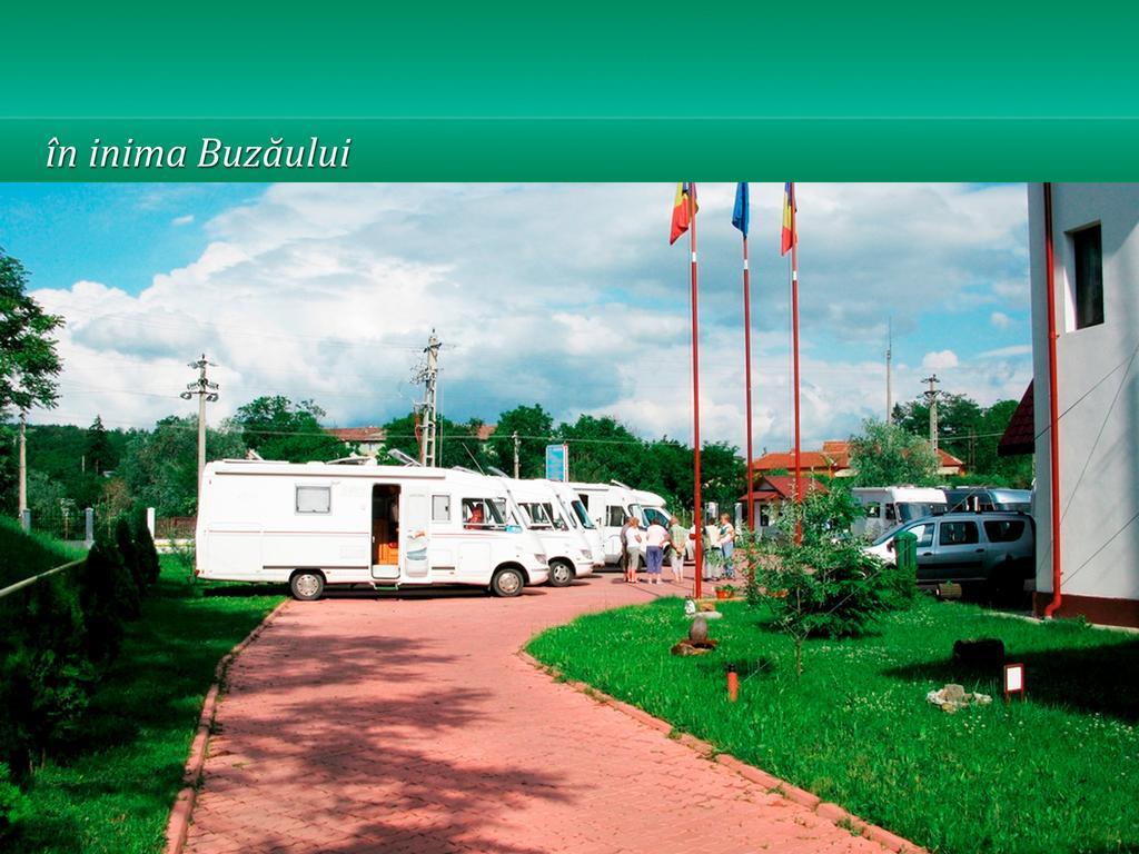 Pensiunea Casa Matei Berca Exterior foto